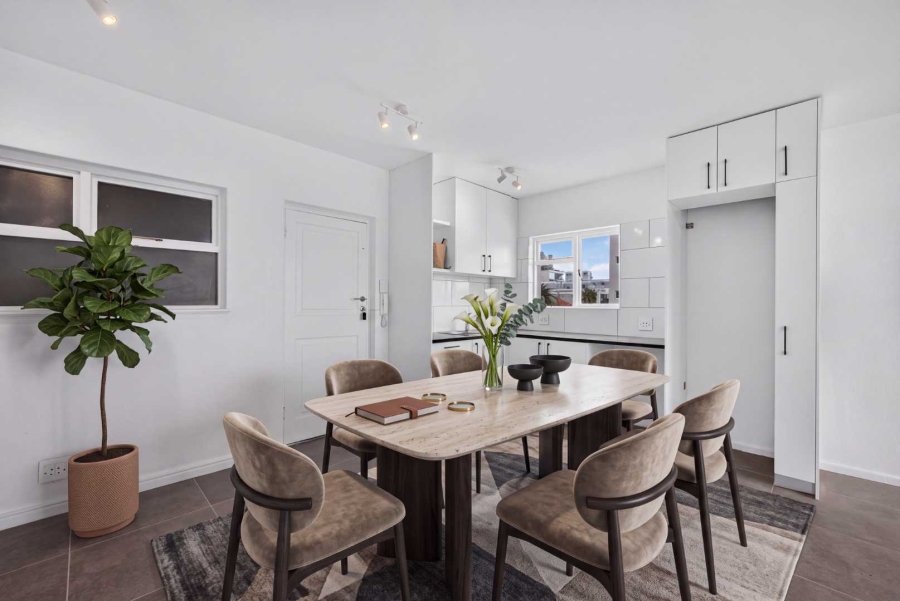 To Let 1 Bedroom Property for Rent in Sea Point Western Cape